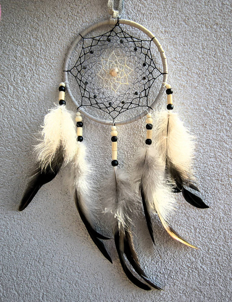 Lapač snů-authentic- Ø 12 cm - sv.šedý s mokaitem